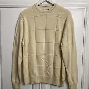 Vtg David Taylor Men’s Size Medium Cream Crew Neck Sweater Preppy Career